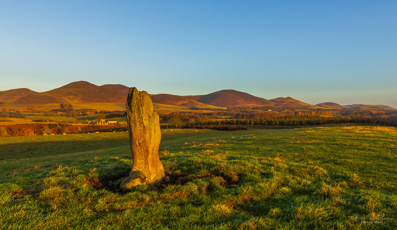 Figure 2: Gowk Stone and Pentland Hills @ 16mm