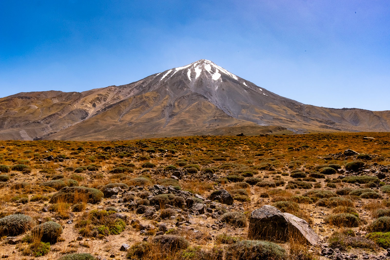 Scouting the Location: The northern slopes of Damavand one week before the eclipse, during my scouting trip to find the best composition for the project. Photos taken with Tokina atx-m 11-18mm F2.8 X lens on a Fuji X-T2 body.